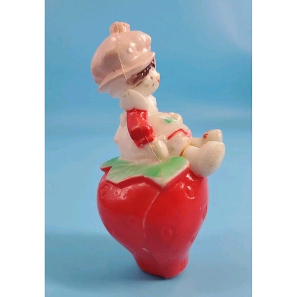 Vintage Strawberry Shortcake String Light Mold Cover 1980"s Replacement - Picture 2 of 11